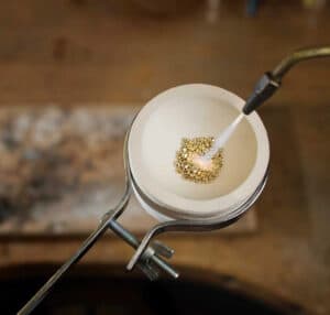 9-carat gold jewellery